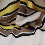 Au mètre fin polyester à larges rayures en 150cm n°1089