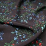 Au mètre  Viscose légère noir clair motif japonisant floral en 145cm n°10934