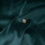 Au mètre, tissu doudou VERT SAPIN COTON Polyester en 175cm n°11118