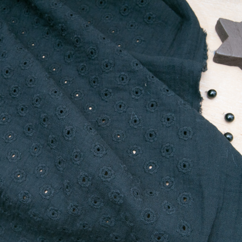 Coton double gaze brodé fleurette Oekotex NOIR