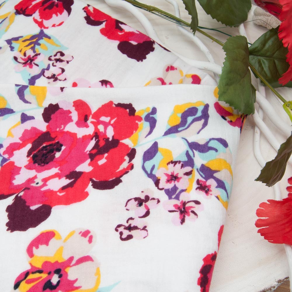 Double Gaze 100% Coton fond blanc grande fleur