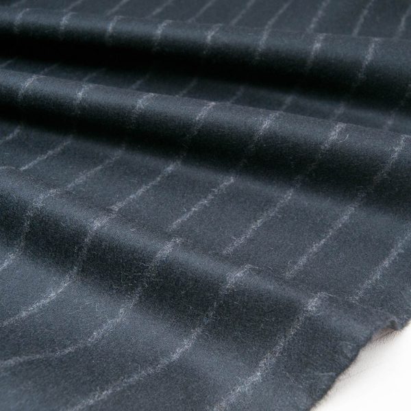 drap de laine noir lourd rayure craie