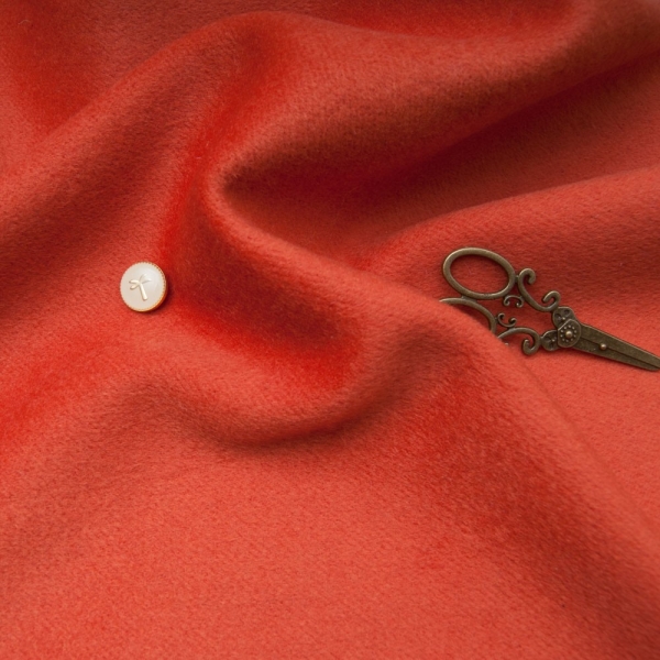drap de laine uni BRIQUE