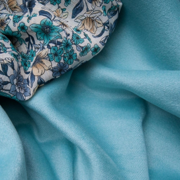 drap de laine uni VERT D'EAU