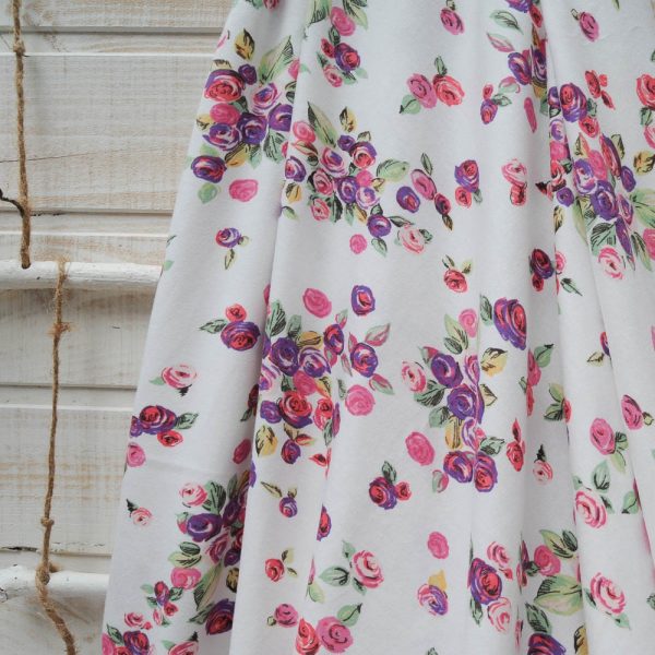 jersey coton fond blanc motif pivoine rose et mauve