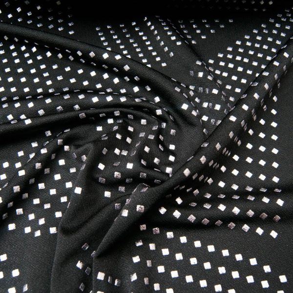 maille légère noire mini cube argenté
