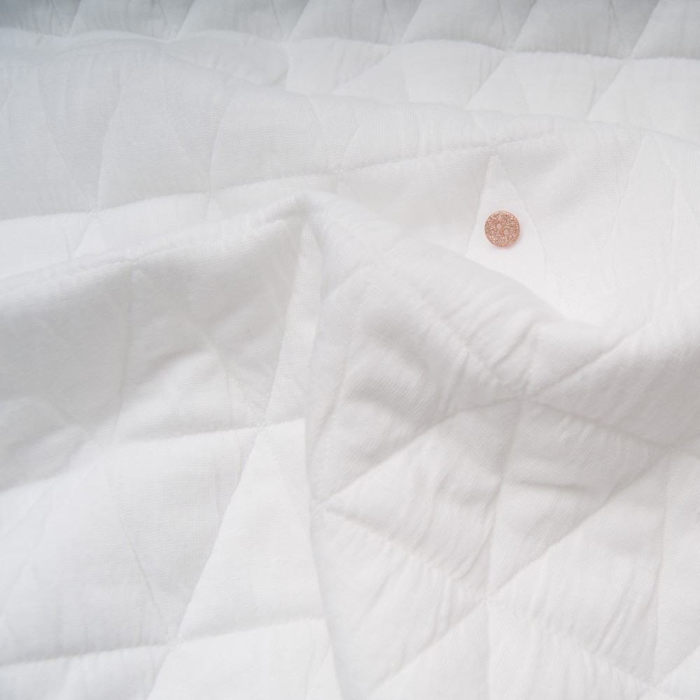 Tissu sweat Blanc matelassé gaufré polyester