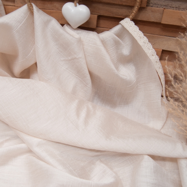 très jolie fine étoffe Soie, Viscose ivoire effet "tissé"