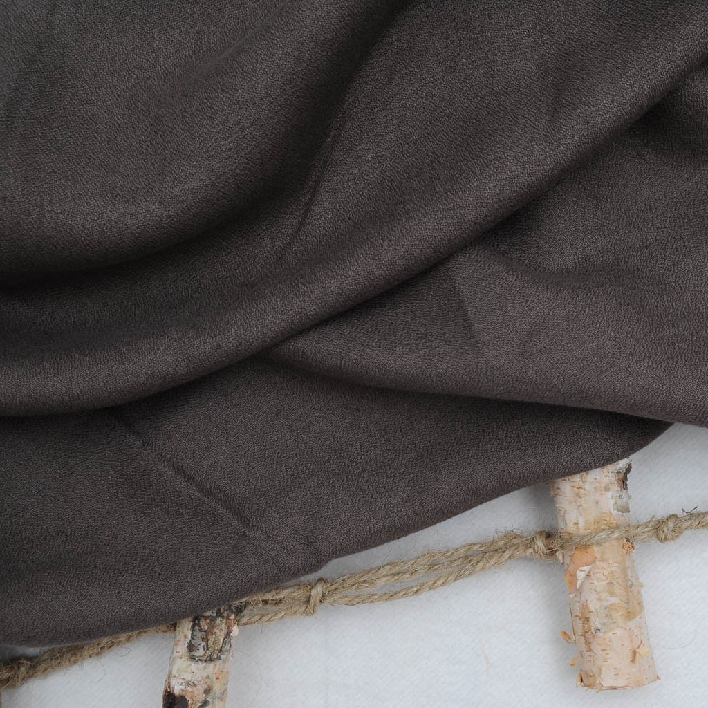 Coupon Polyester & viscose marron 2m80