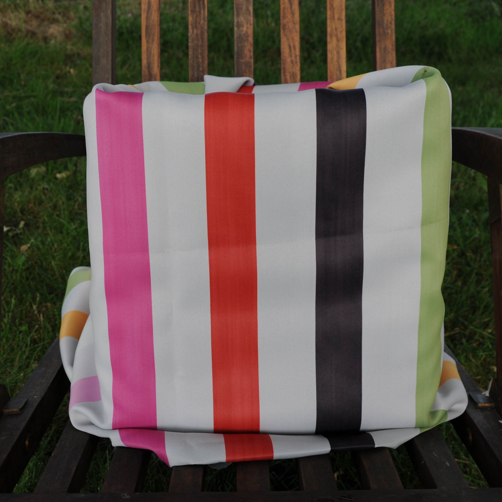 Coupon Toile Polyester "Baya large " 2m20 Ameublement