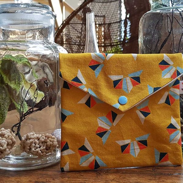 KIT COUTURE POCHETTE ENVELOPPE – SOMETHING moutarde 80% Coton 20% LIN Oekotex