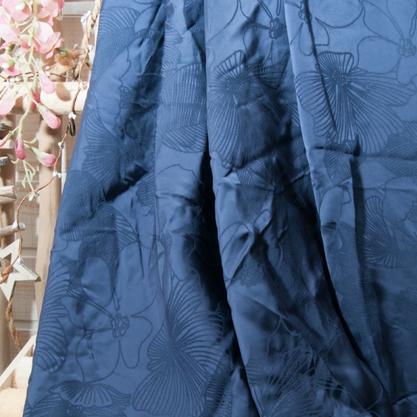 Coupon Satin Jacquard viscose bleu nuit 2m30