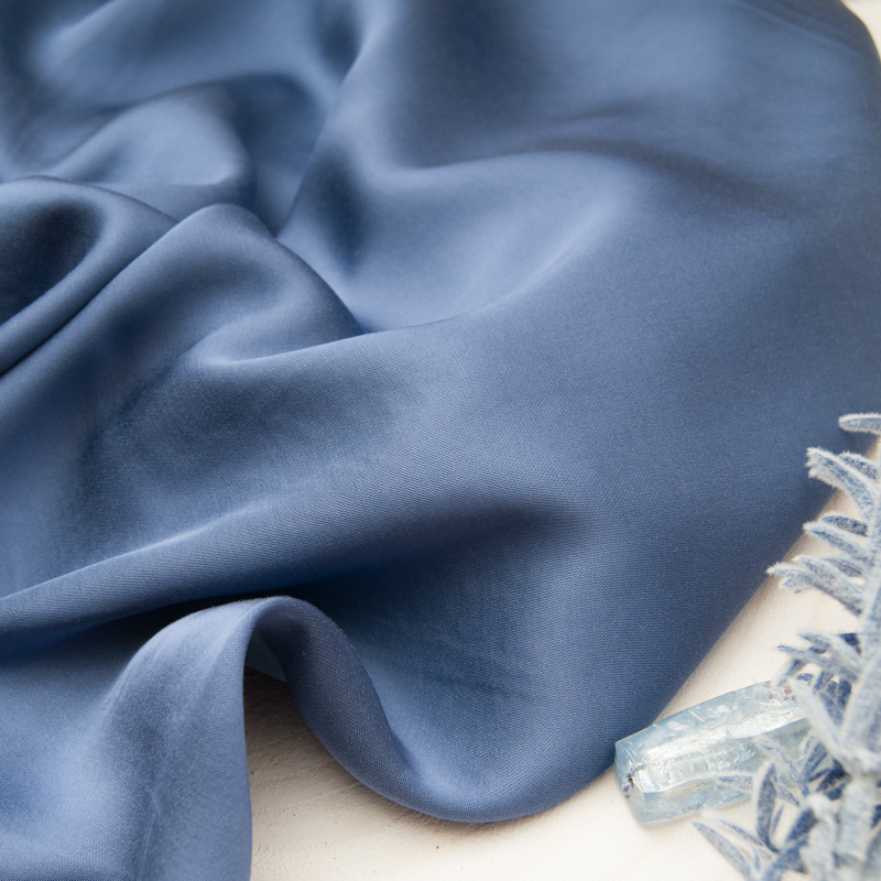 satin Viscose "Bleu Orage"