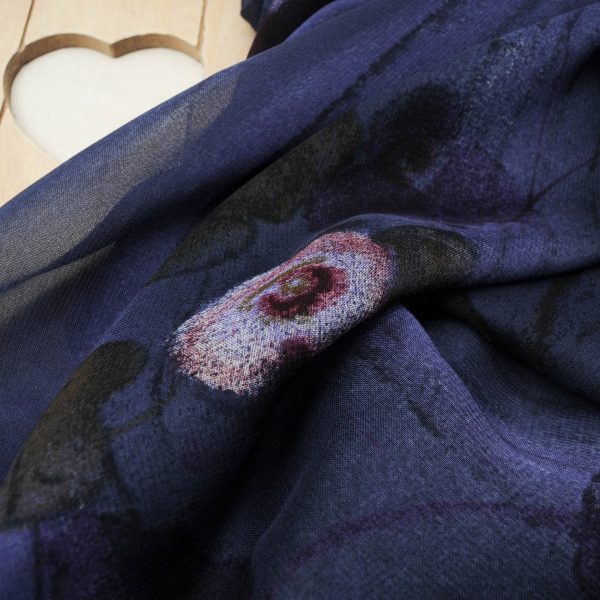 Coupon en panneau voile crêpe polyester bleu nuit 1m38