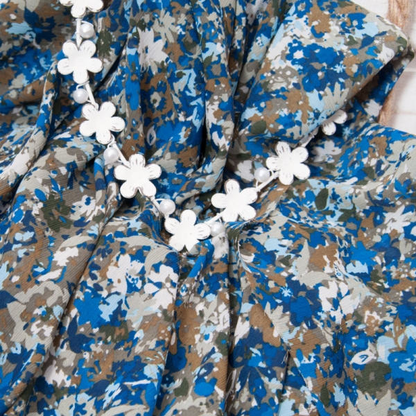 Tissu crêpe voile viscose fleurettes en kaki et bleu roi