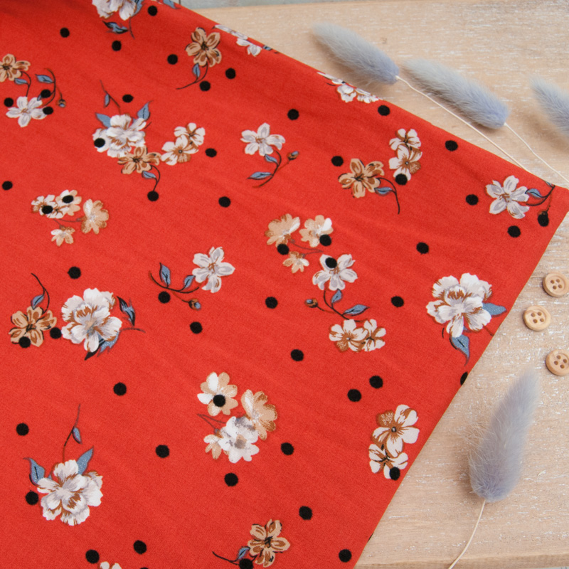 Tissu Viscose légère fleurette beige fond rouille et pois noirs