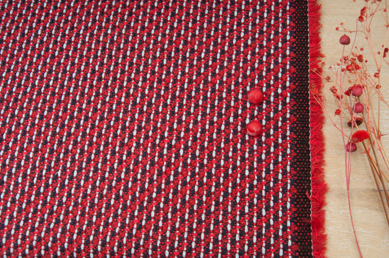 Au mètre lainage Tweed rouge natté noir et blanc Haut de gamme